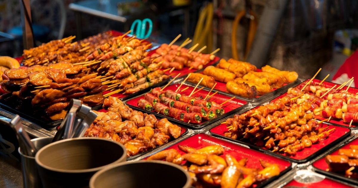 9 Foods to Try When Visiting Taipei Taiwan - Travels and Whims