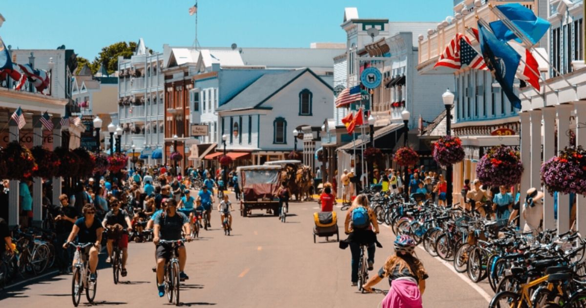 Our Favorite Things to Do on Mackinac Island - Travels and Whims