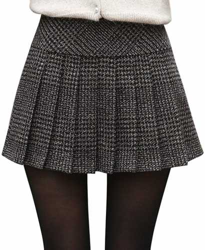 Chouyatou Women's Casual Plaid High Waist A-Line Pleated Skirt (Amazon)